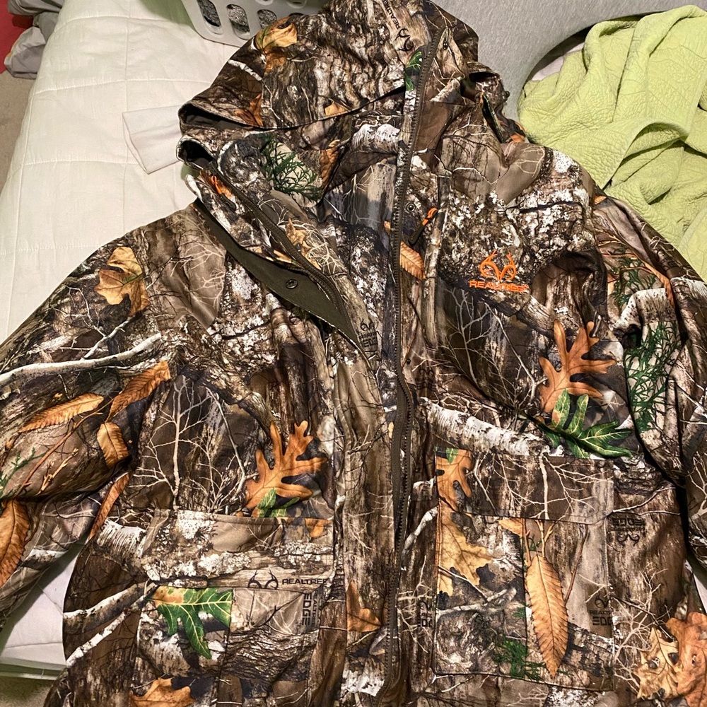 Realtree 2 piece Camo coat
